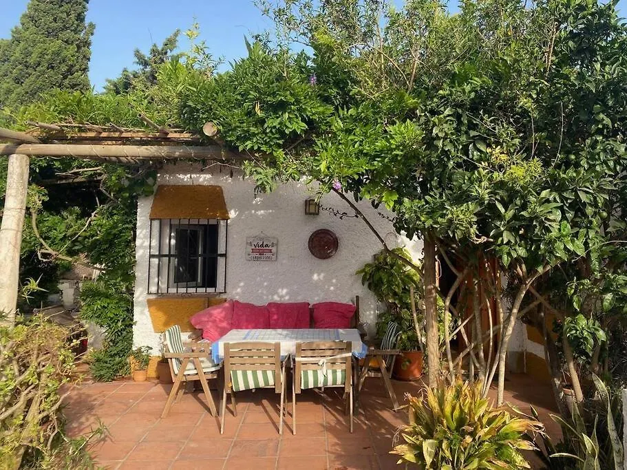 Perro Andaluz Cottage With Flower Garden In Zahora Barbate