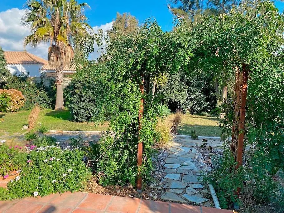 Perro Andaluz Cottage With Flower Garden In Zahora Barbate 0*,