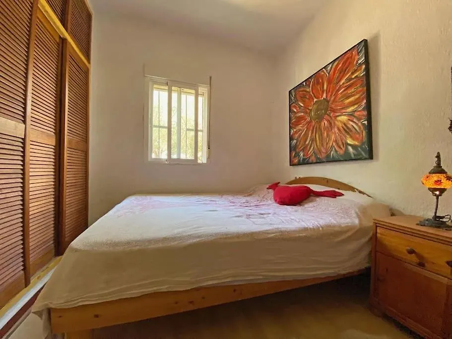 Perro Andaluz Cottage With Flower Garden In Zahora Barbate